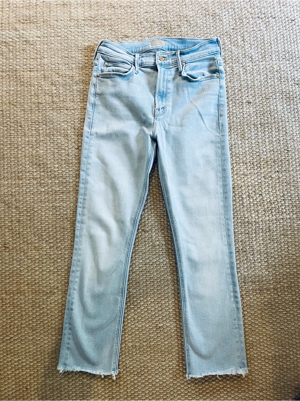 Mother Mid Rise Dazzler Crop Fray - Light Wash Women’s Straight Jeans